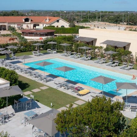 Delle Rose, Hotel & Horse Riding トッレ・ヴァード エクステリア 写真